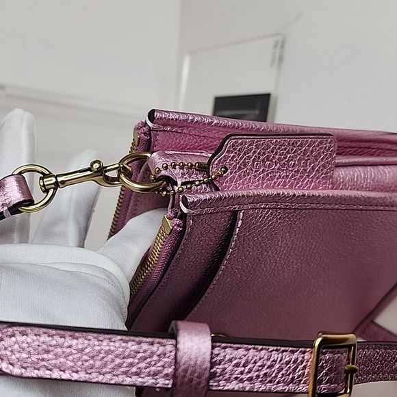 Coach Slim Turnlock Crossbody - Picture 14 of 17